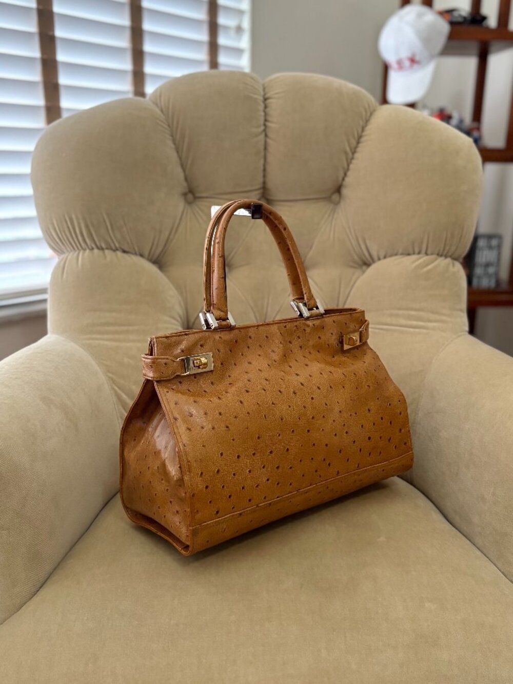 VTG Auth. SUAREZ USA Genuine Ostrich Satchel Tote Bag... STUNNING!